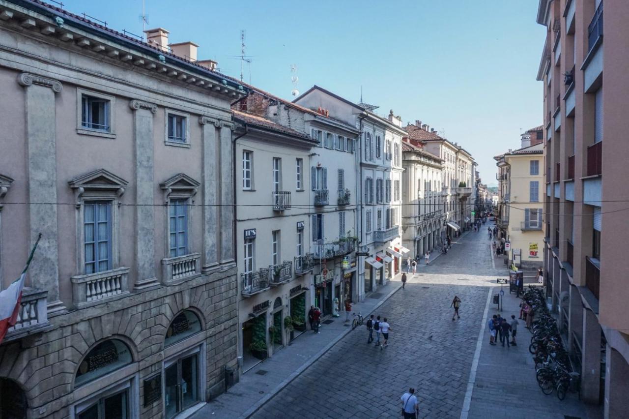 Casa Santa Maria Gualtieri Pavia Exterior photo